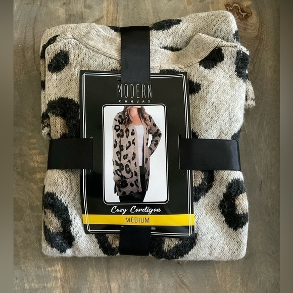 Modern Canvas Cozy Cardigan - Picture 2 of 4